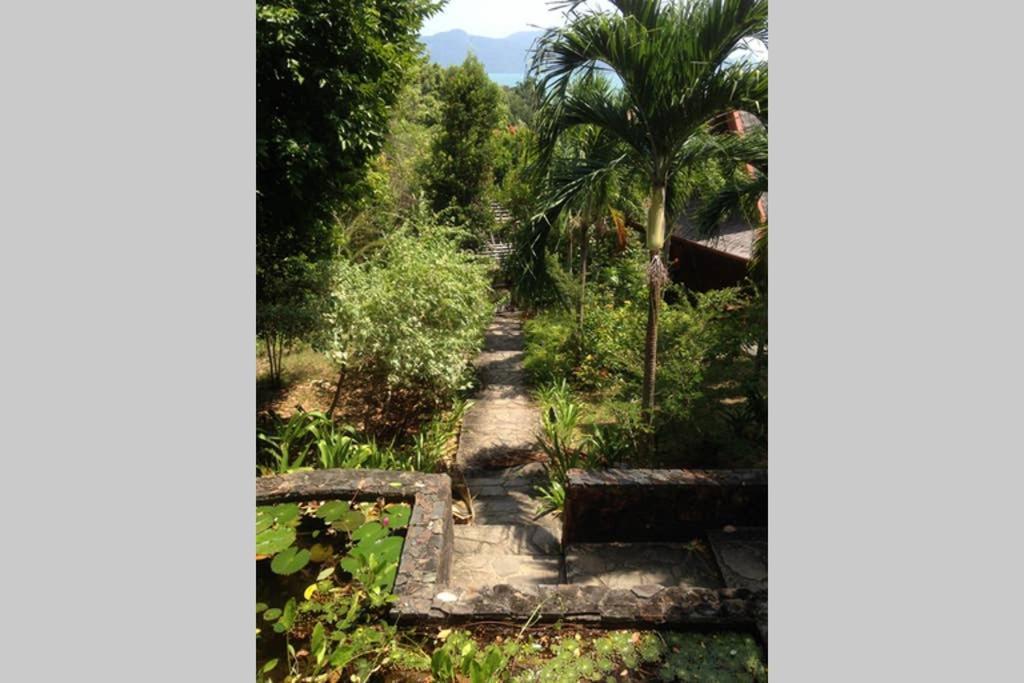 Gaze 2: Modern Tropical Seaview Villa Pantai Cenang  Exterior photo